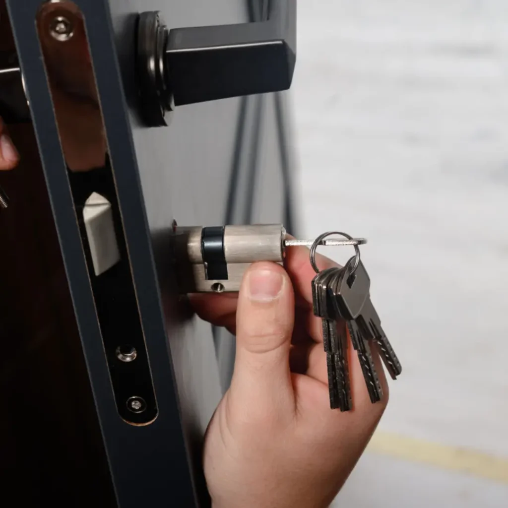 Automotive-locksmith-247-Locksmith-4U