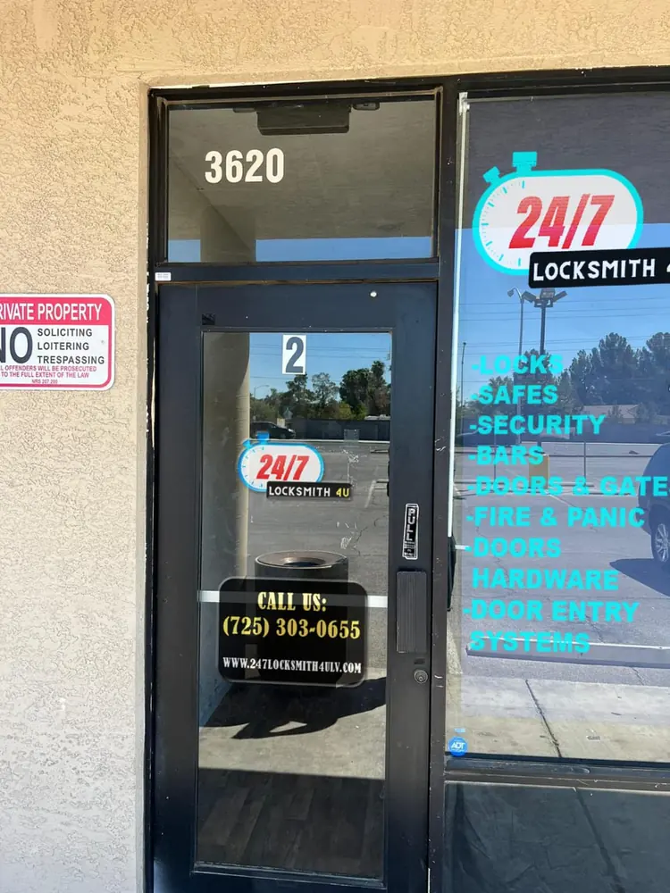 24/7 Locksmith 4U shop door at 3620 E. Flamingo Rd, Las Vegas